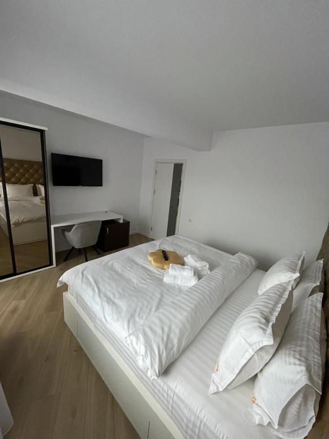 Adina Apartament Ґурагумора Екстер'єр фото